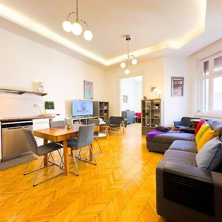 Spacious 4Br Oasis In Central Budapest - Bp Sky Luaran gambar