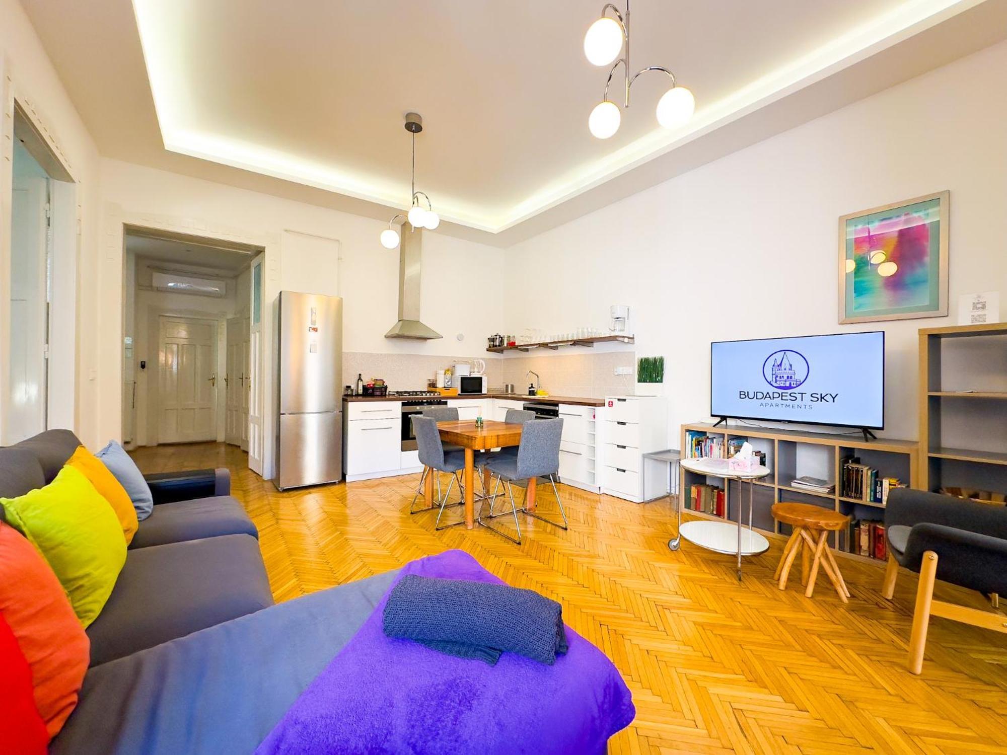 Spacious 4Br Oasis In Central Budapest - Bp Sky Luaran gambar